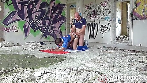 Mariazuk superstars wateosh singleg spreads her legs