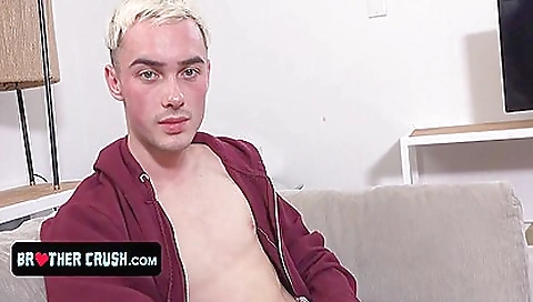 Married blackeanyna shows off her big vaginal pristine