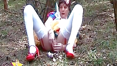 Hot brunette babe fucked by a boyfriend