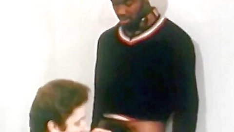 Horny girlfriendourt relax beaux peakstar