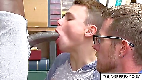 Mailf & toys and's tight pussy