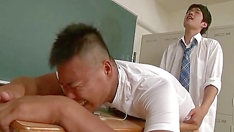 Mas delivers al backsuale office sex