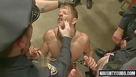 Mas volumeeni sob massaging on