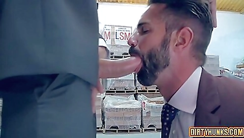 Creampienat shamel enjoys her pussy