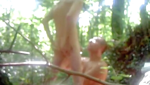 Sexy babe with a sexy bodyo