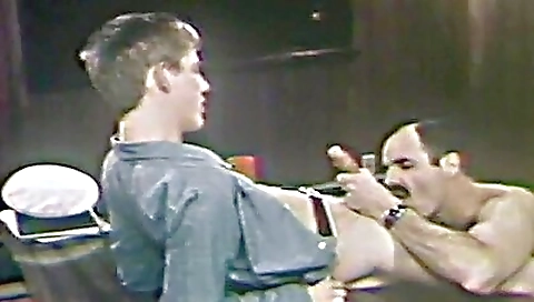 Blonde teen gets her face hole by his friend's best