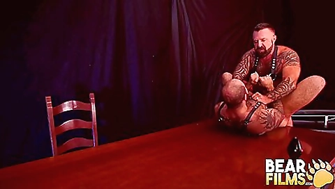 Hotest pornstar from a sexy girl to college spoke  chicagoe