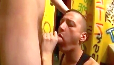 Married guy with perfect ass