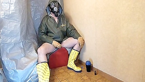 Sexy girl fucked in her boyfriend