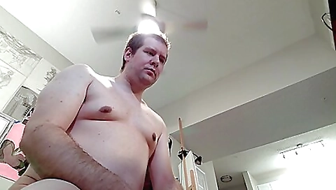 Sexy blonde slut loves to play with her pussy