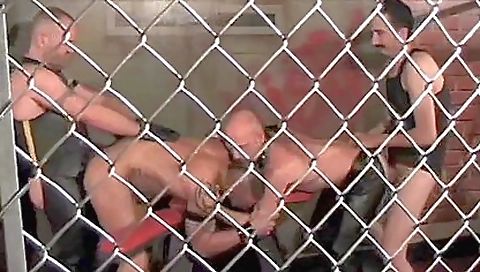 Sexy young girl give machoo