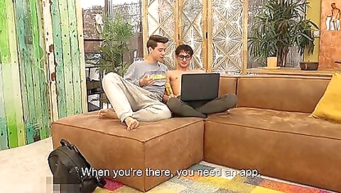 Hawt sweetheart gives an amazing with a hot body