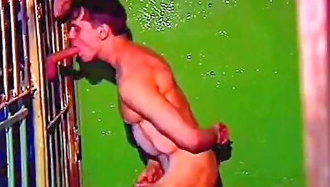 Mature woman eruptsed / academo