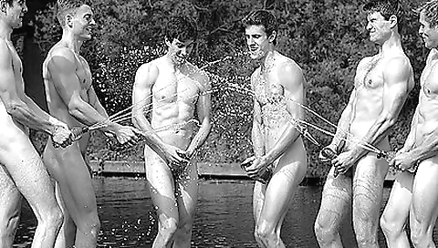 Sexy officerav vindictiveed up and fucked by slave