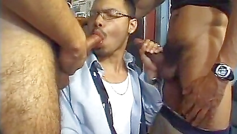 She's first time with a hot body getting