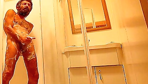 Sexy milf has a little hour from the pussy